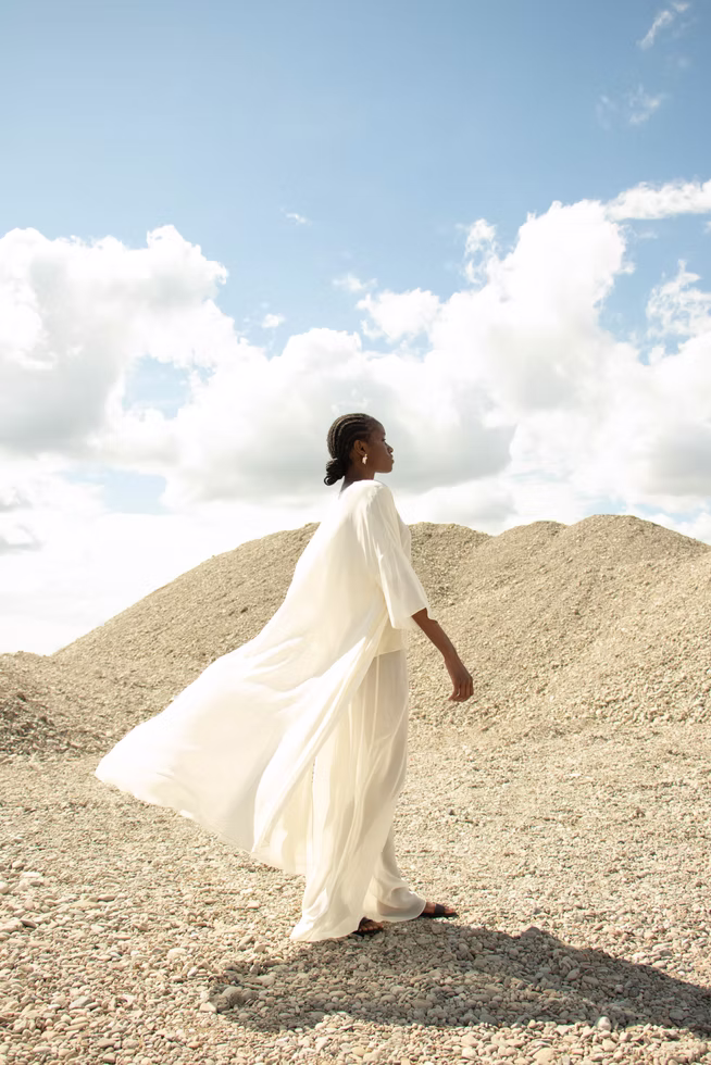 Basic top, Entari and Long Pants in transparent Ivory Viscose