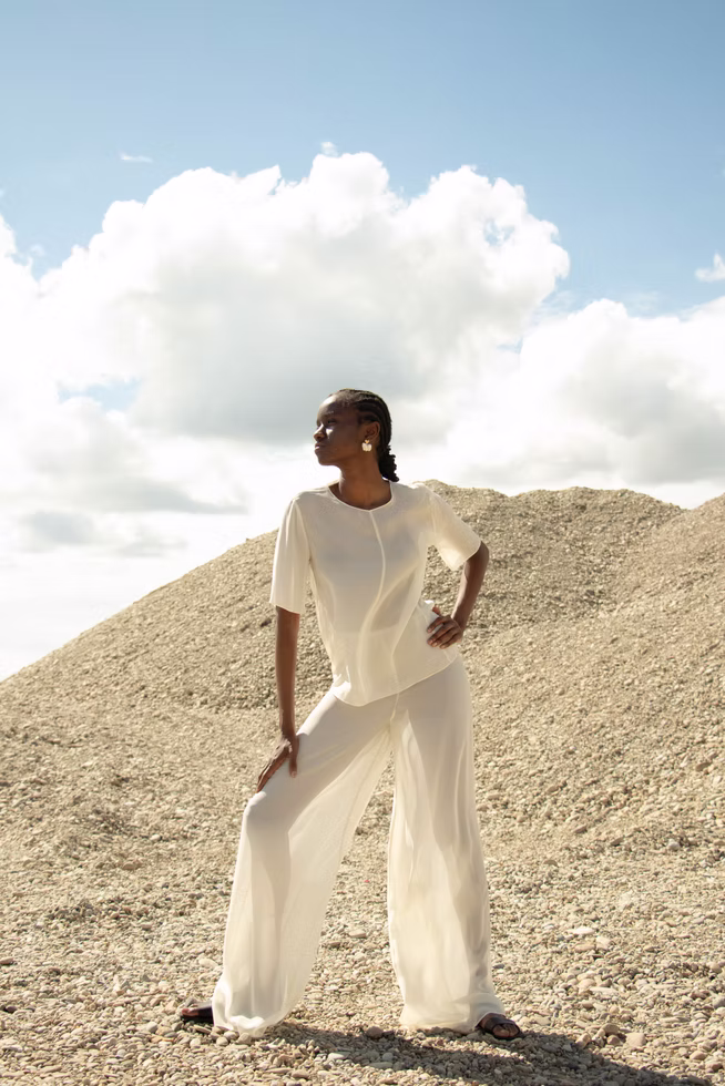Basic top and Long Pants in transparent Ivory Viscose
